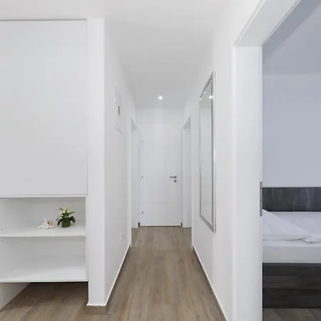 Meeresbrise, No 6 * Starigrad-Paklenica