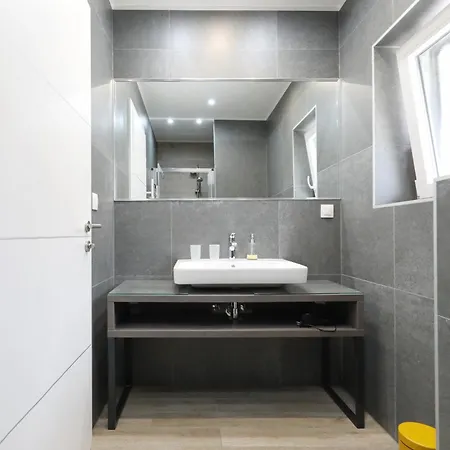 Meeresbrise, No 6 * Starigrad-Paklenica