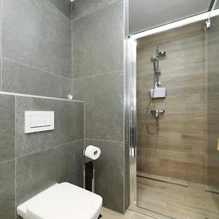 Meeresbrise, No 6 * Starigrad Paklenica